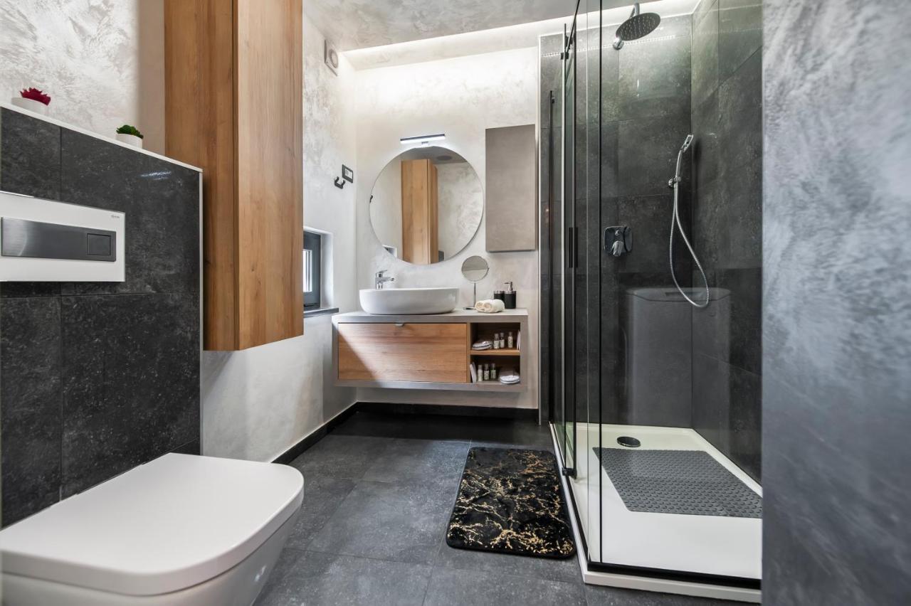 Dc II Downtown Apartment Rovinj Exterior photo