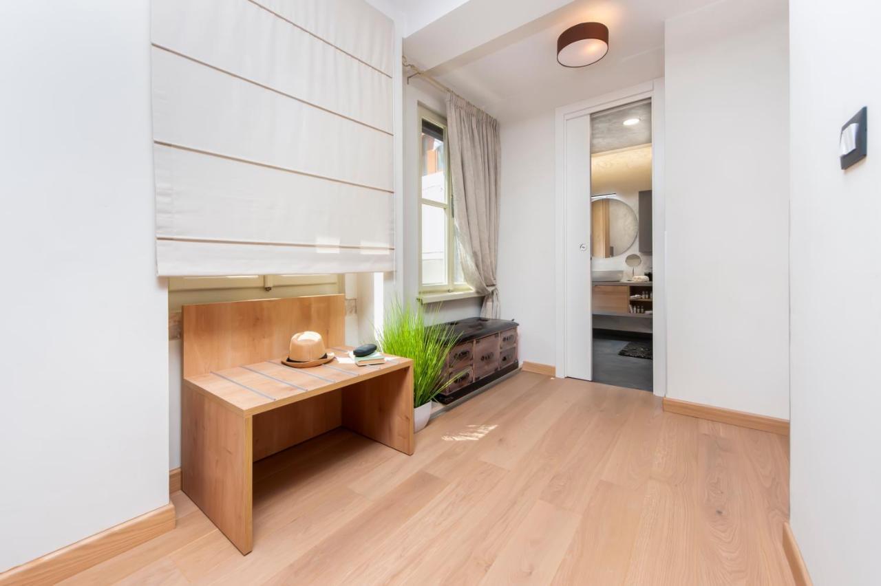 Dc II Downtown Apartment Rovinj Exterior photo