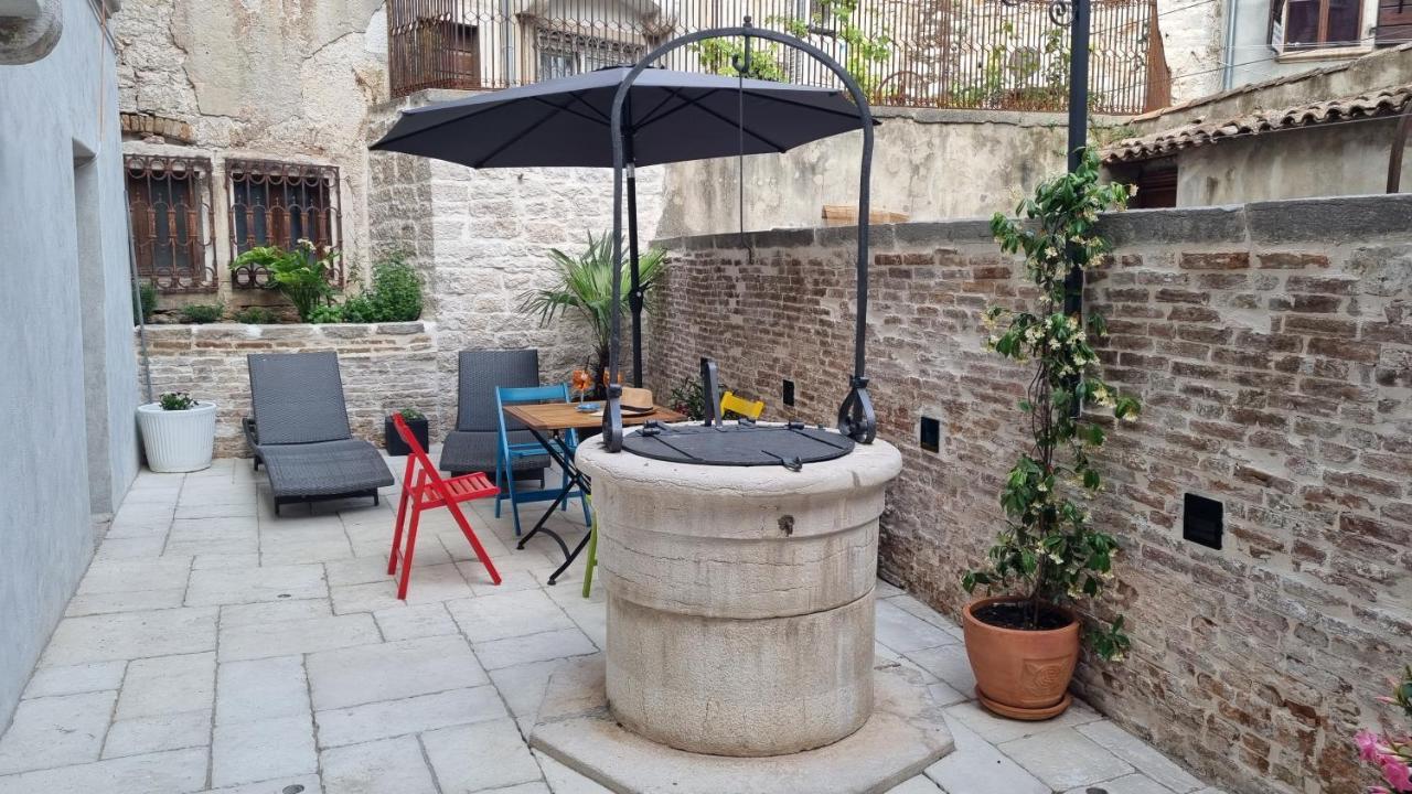 Dc II Downtown Apartment Rovinj Exterior photo